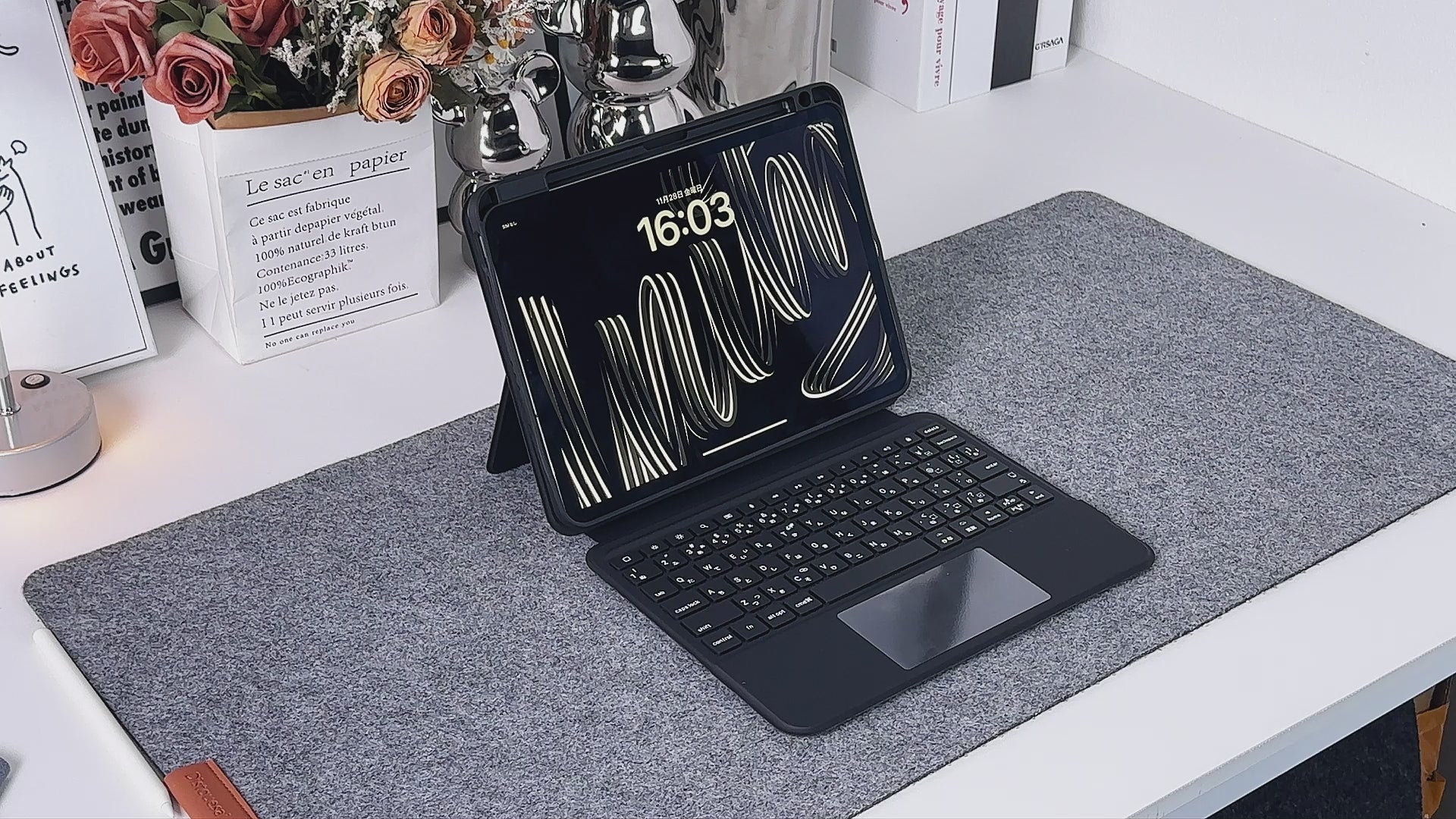 Sleek Black Split Keyboard Case for iPad – Magnetic Snap-On